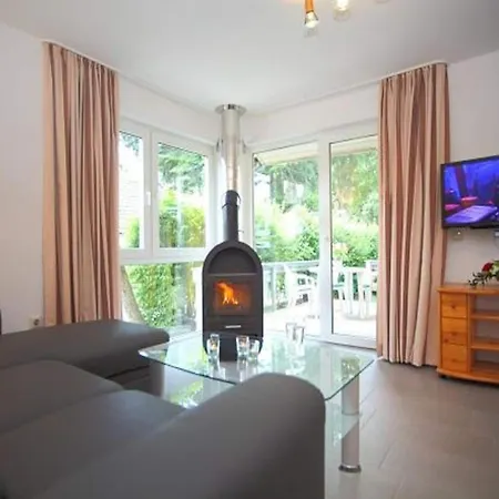 Ferienhaus Moderner Mit Terrasse Im Mirow